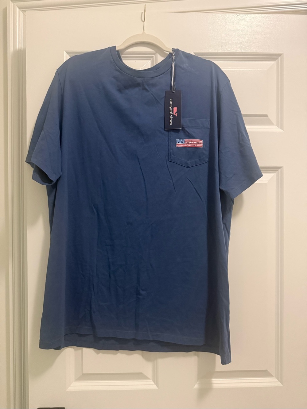 Vineyard Vines Men's Slate Blue Pocket Tee with Tag